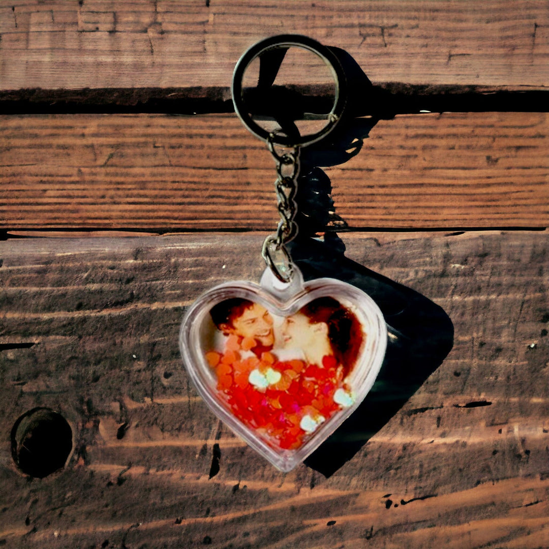 Breloc stil glob personalizat - Cadouri Personalizate