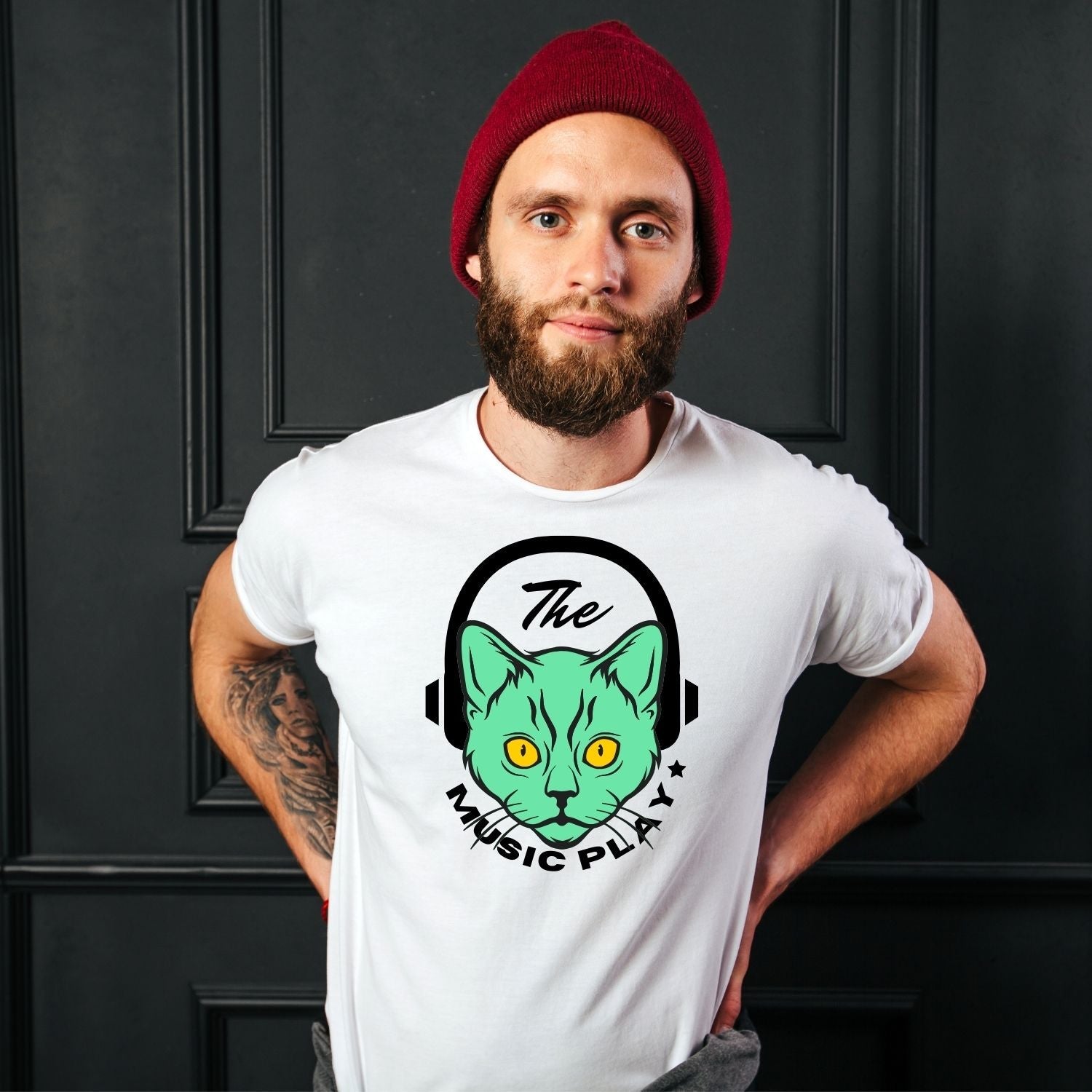 Tricou "the music play" - Cadouri Personalizate
