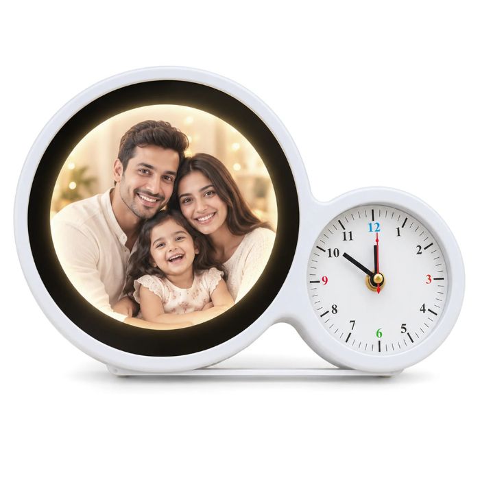Oglindă Magică cu Ceas și Lumină LED Personalizată