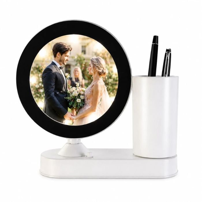 Oglindă Magică cu Suport de Pixuri Personalizată - Atelier Magic