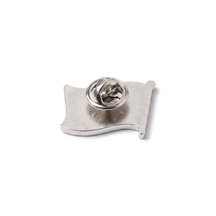 Pin Metalic Personalizat în Formă de Steag - Atelier Magic