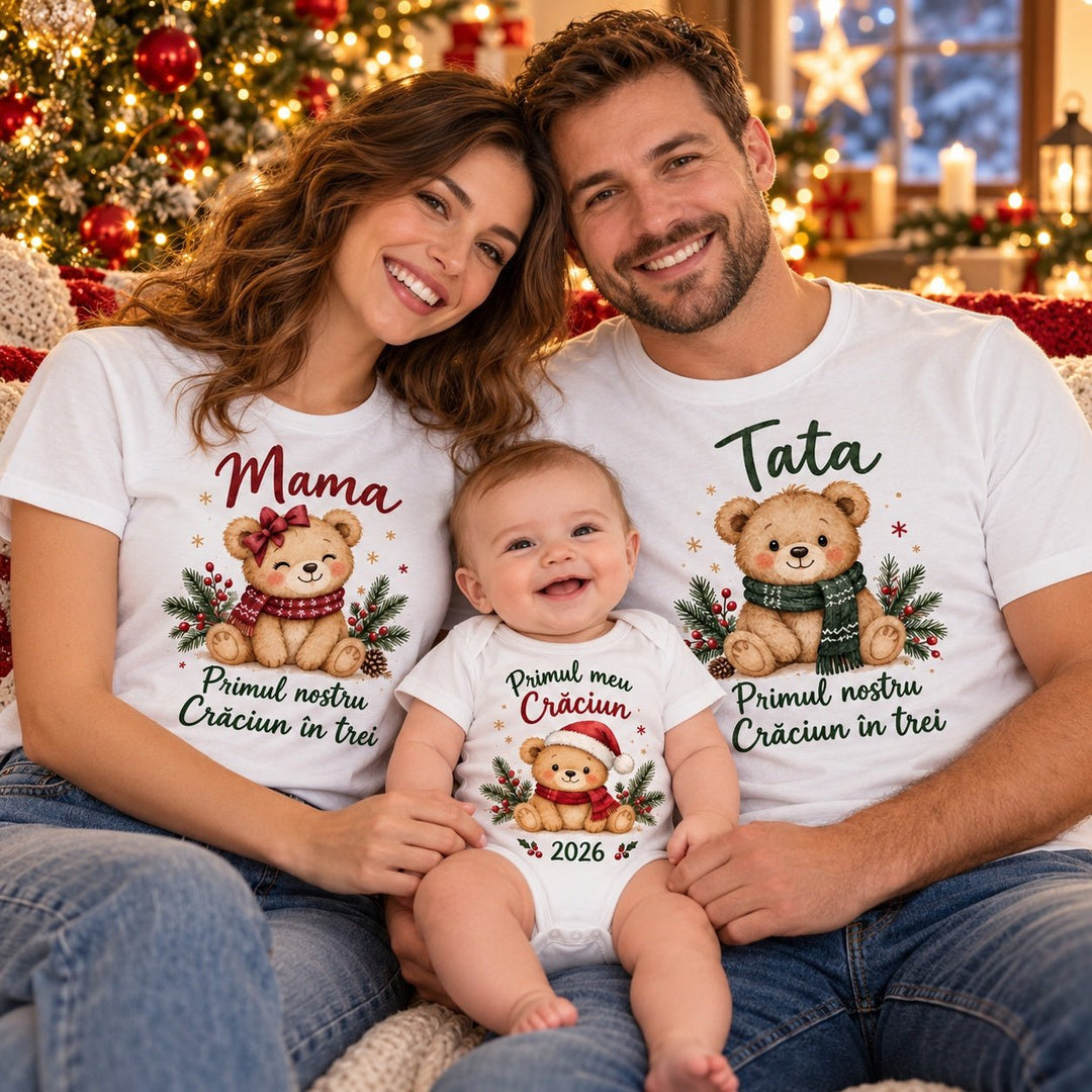 Set Tricouri de Crăciun – Primul nostru Crăciun în trei - Atelier Magic