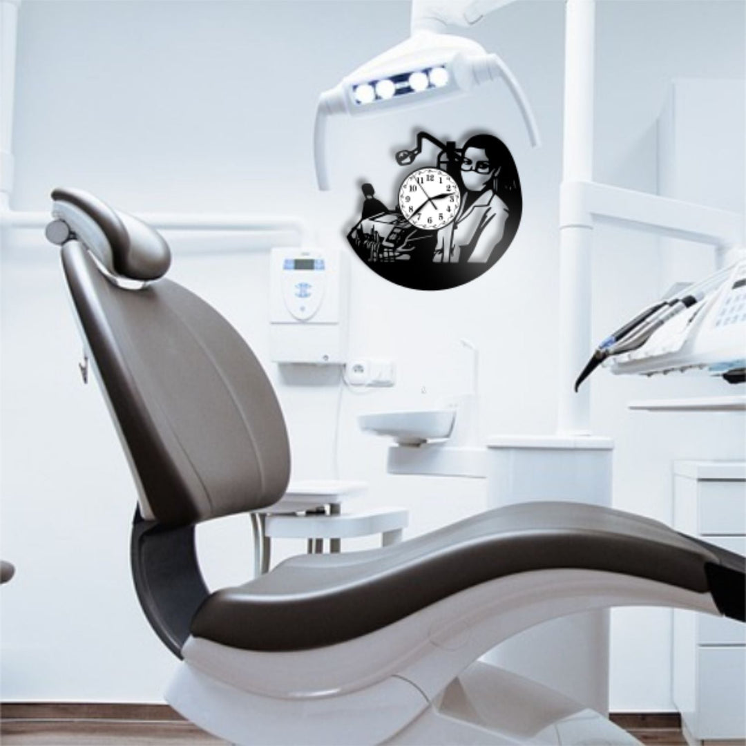 Ceas cadou pentru dentisti - stomatologi - model 1 - Cadouri Personalizate