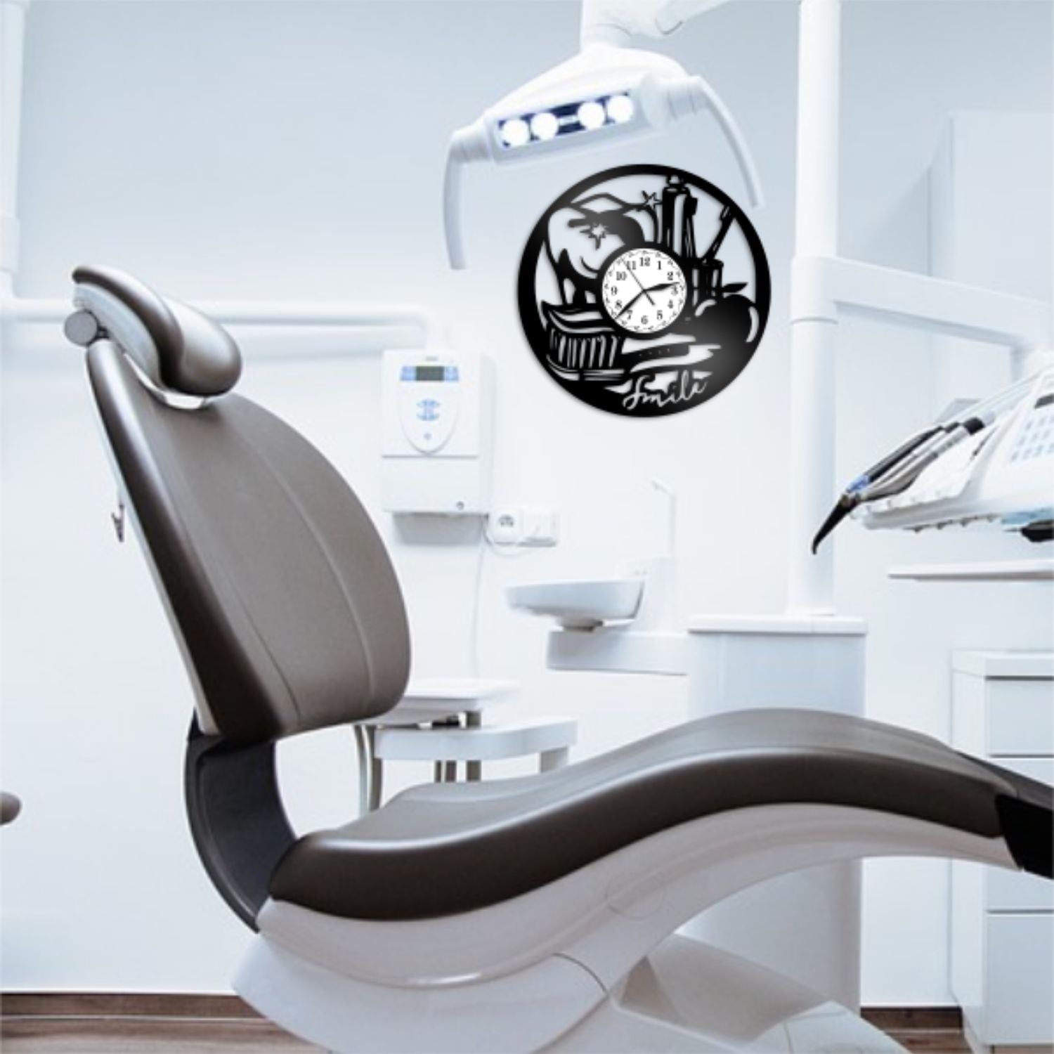 Ceas cadou pentru dentisti - stomatologi - model 3 - Cadouri Personalizate