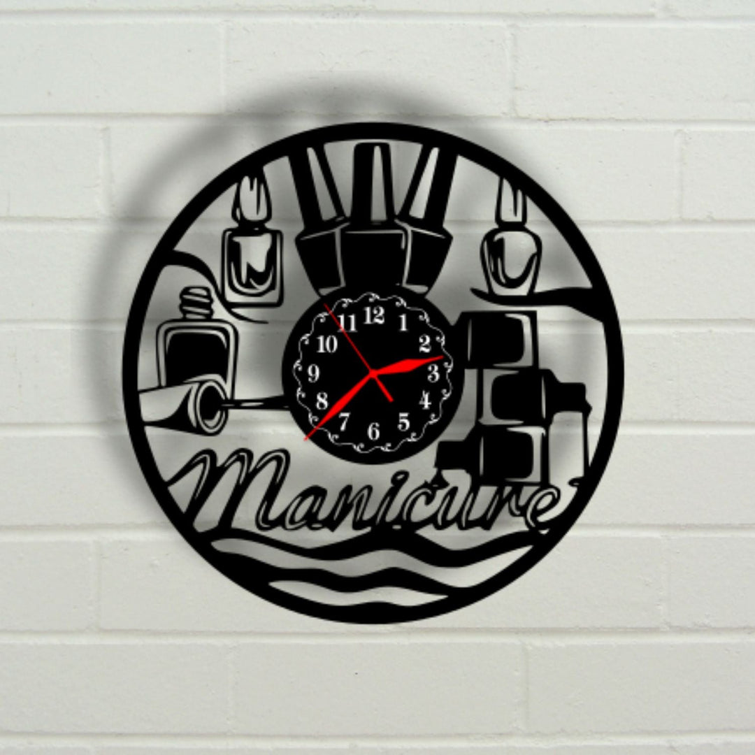 Ceas cadou pentru salon de manichiura - unghii - model 1 - Cadouri Personalizate