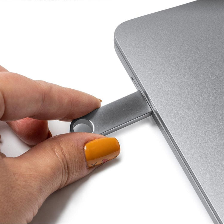 Stick USB metal personalizat - Cadouri Personalizate