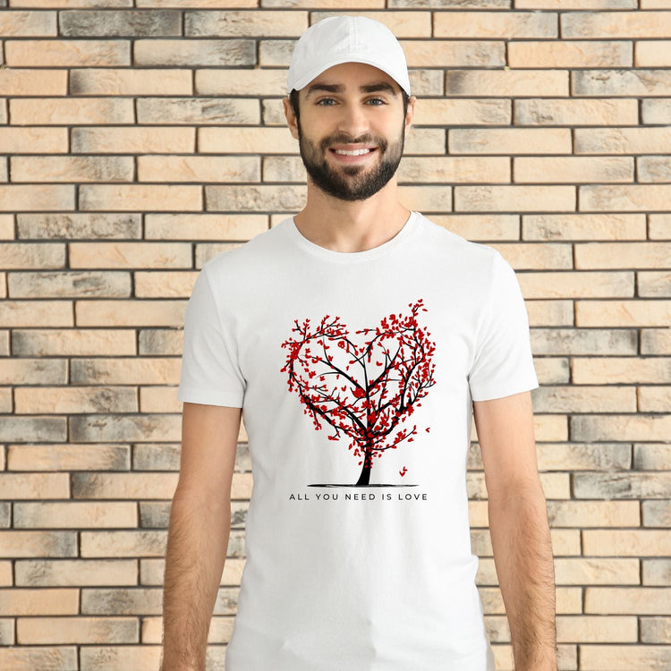 Tricou "all you need is love" - Cadouri Personalizate