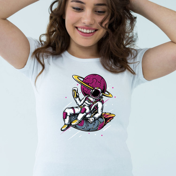 Tricou "chilling astronaut" - Cadouri Personalizate