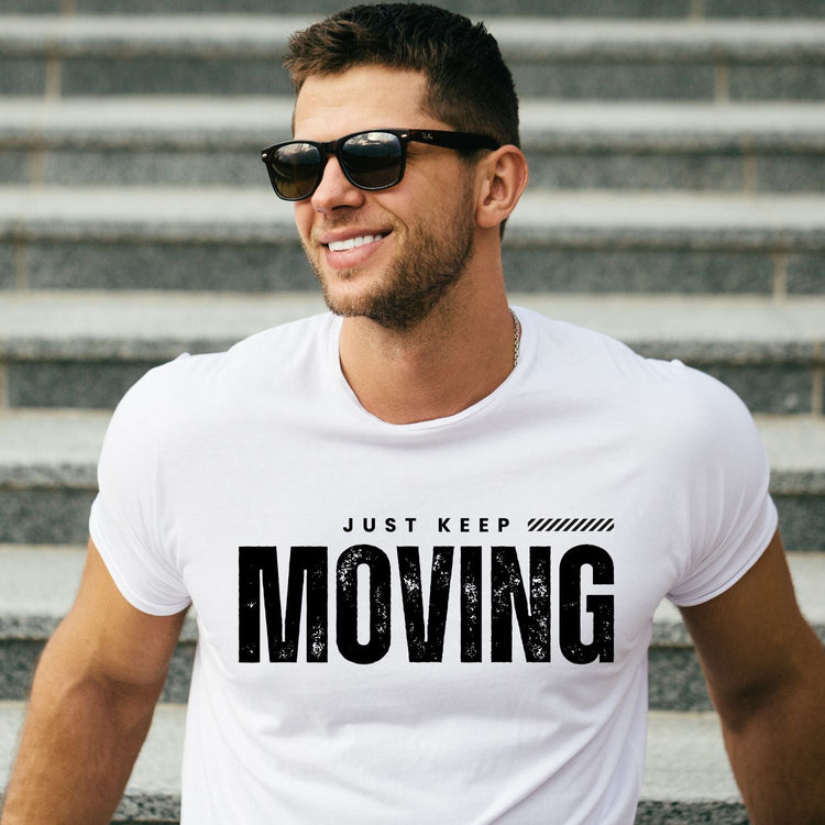 Tricou "just keep moving" - Cadouri Personalizate