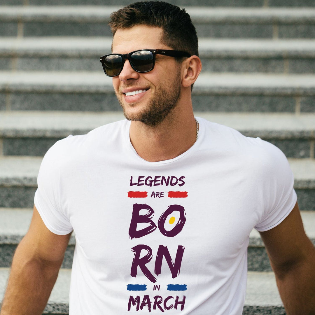 Tricou "Legends are born in march" - Cadouri Personalizate