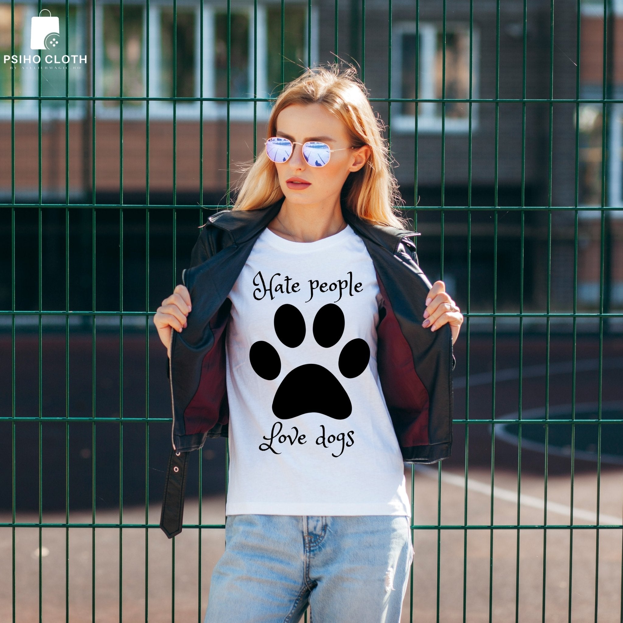 Tricou "Love dogs" - Cadouri Personalizate