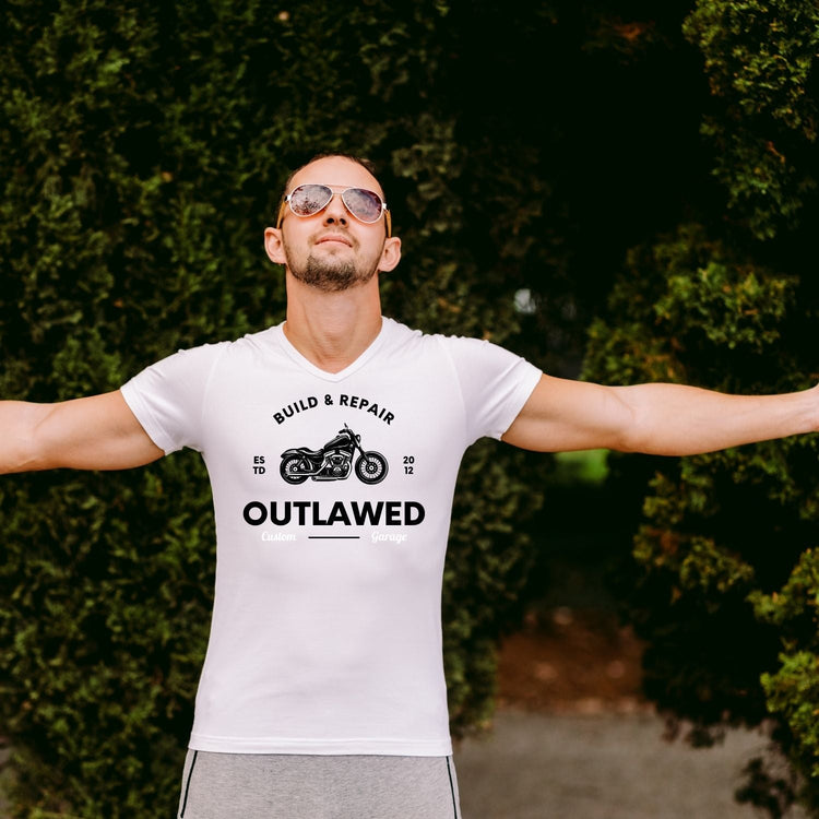 Tricou "outlawed" - Cadouri Personalizate
